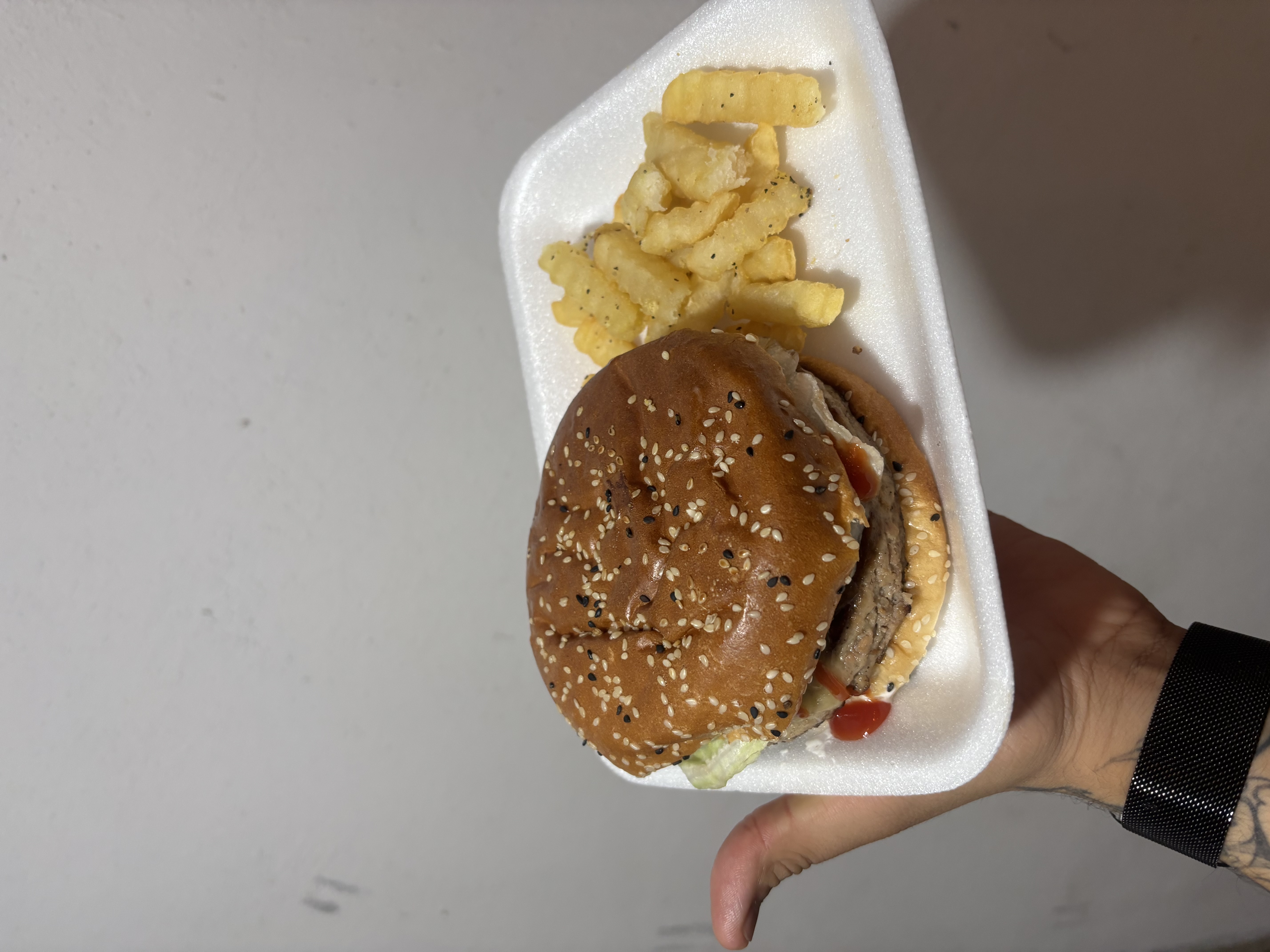 Hamburguesa con papas
