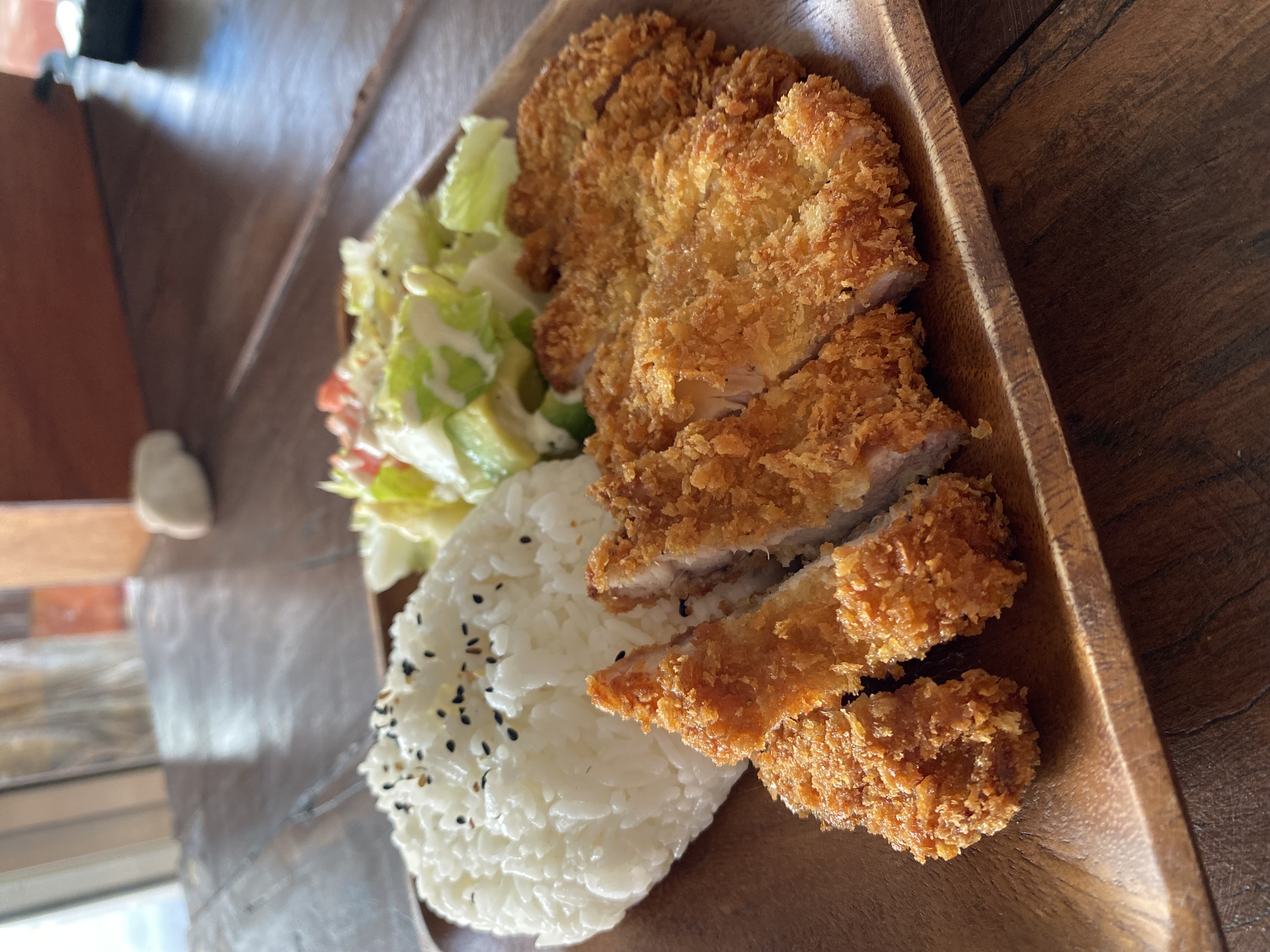 Torikatsu con arroz