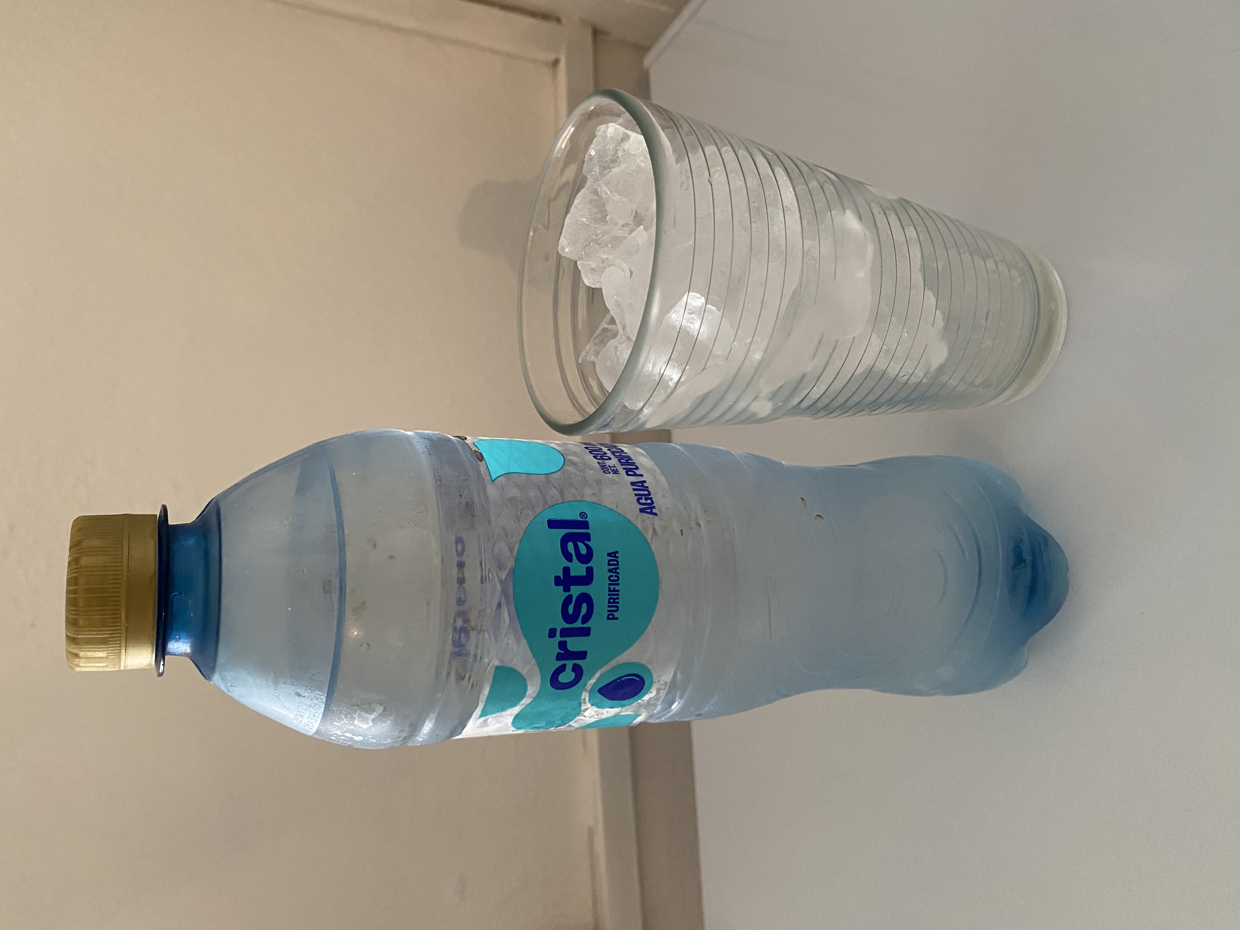 Agua natural