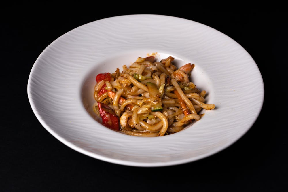 Garlic Noodles with Roasted Crab